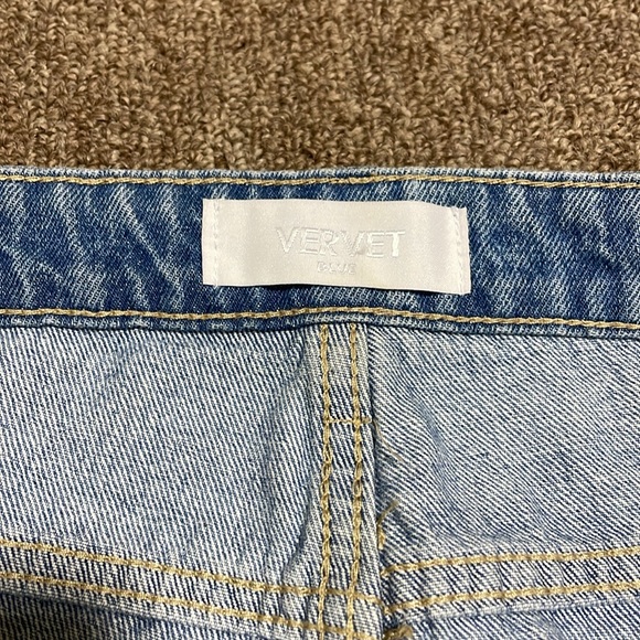 Vervet Blue distressed cropped jeans in size 27 - Picture 7 of 9